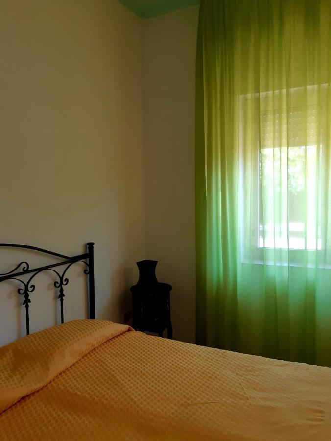 Bed & Breakfast "Camera A Sud" คาริอาตี ภายนอก รูปภาพ