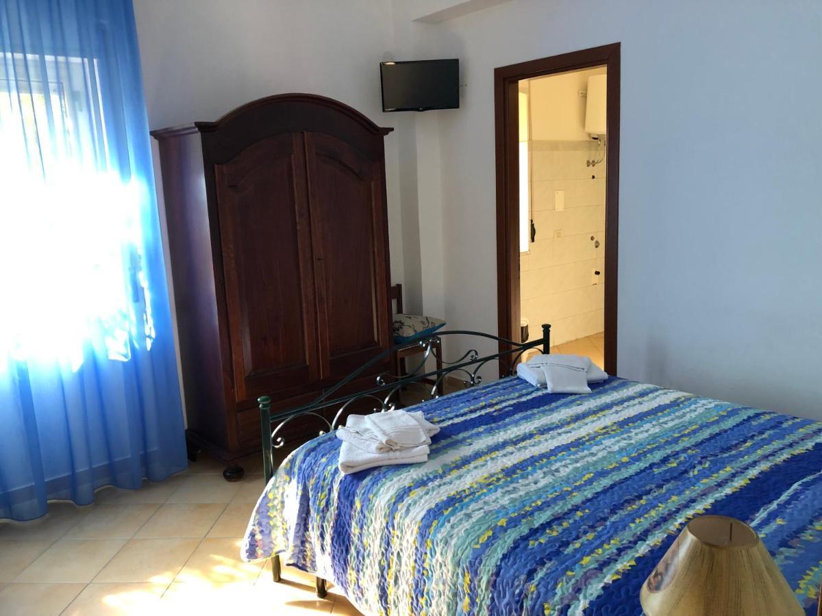 Bed & Breakfast "Camera A Sud" คาริอาตี ภายนอก รูปภาพ